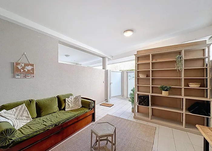 Appartement A Proximite De La Plage De Calvi 公寓 *