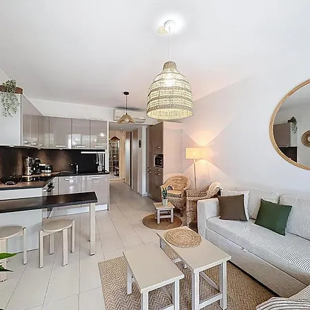 Appartement A Proximite De La Plage De Calvi Calvi (Corsica)